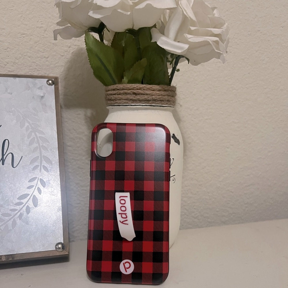 Buffalo Plaid Loopy phone case for iPhone XS
